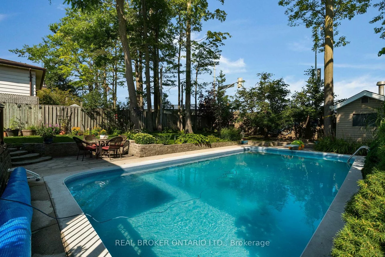 40, Farmingdale, Cundles East, Barrie