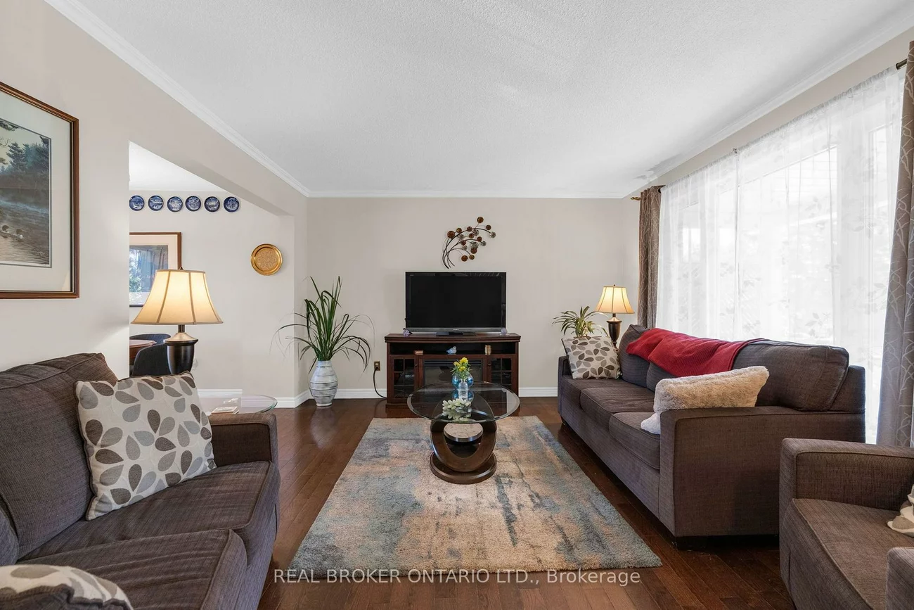 40, Farmingdale, Cundles East, Barrie