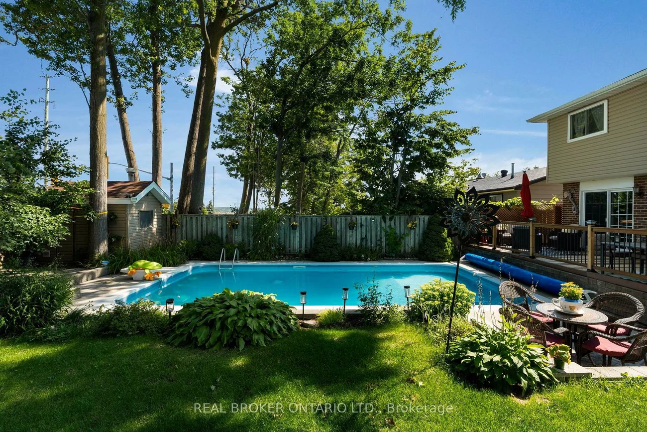 40, Farmingdale, Cundles East, Barrie