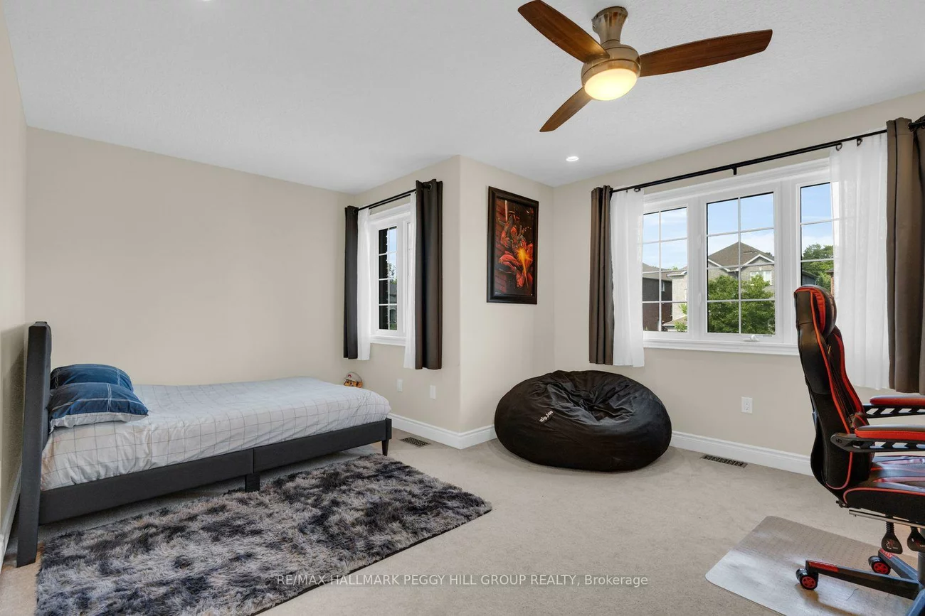 137, Jewel House, Innis-Shore, Barrie