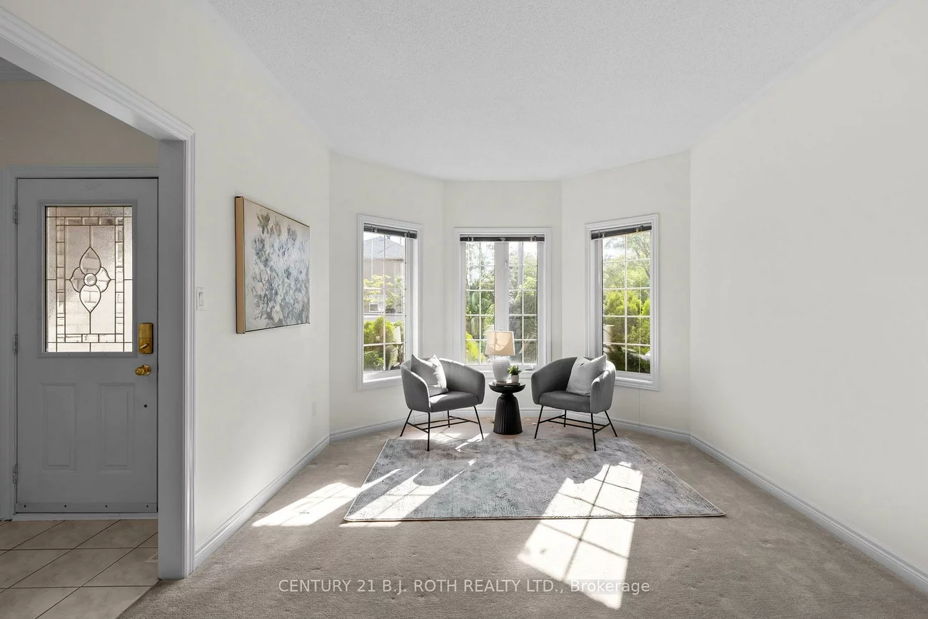 14, Prince George, Innis-Shore, Barrie