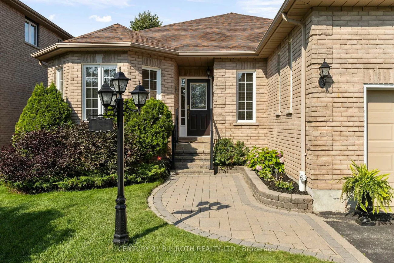 14, Prince George, Innis-Shore, Barrie