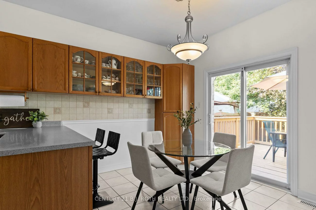 14, Prince George, Innis-Shore, Barrie