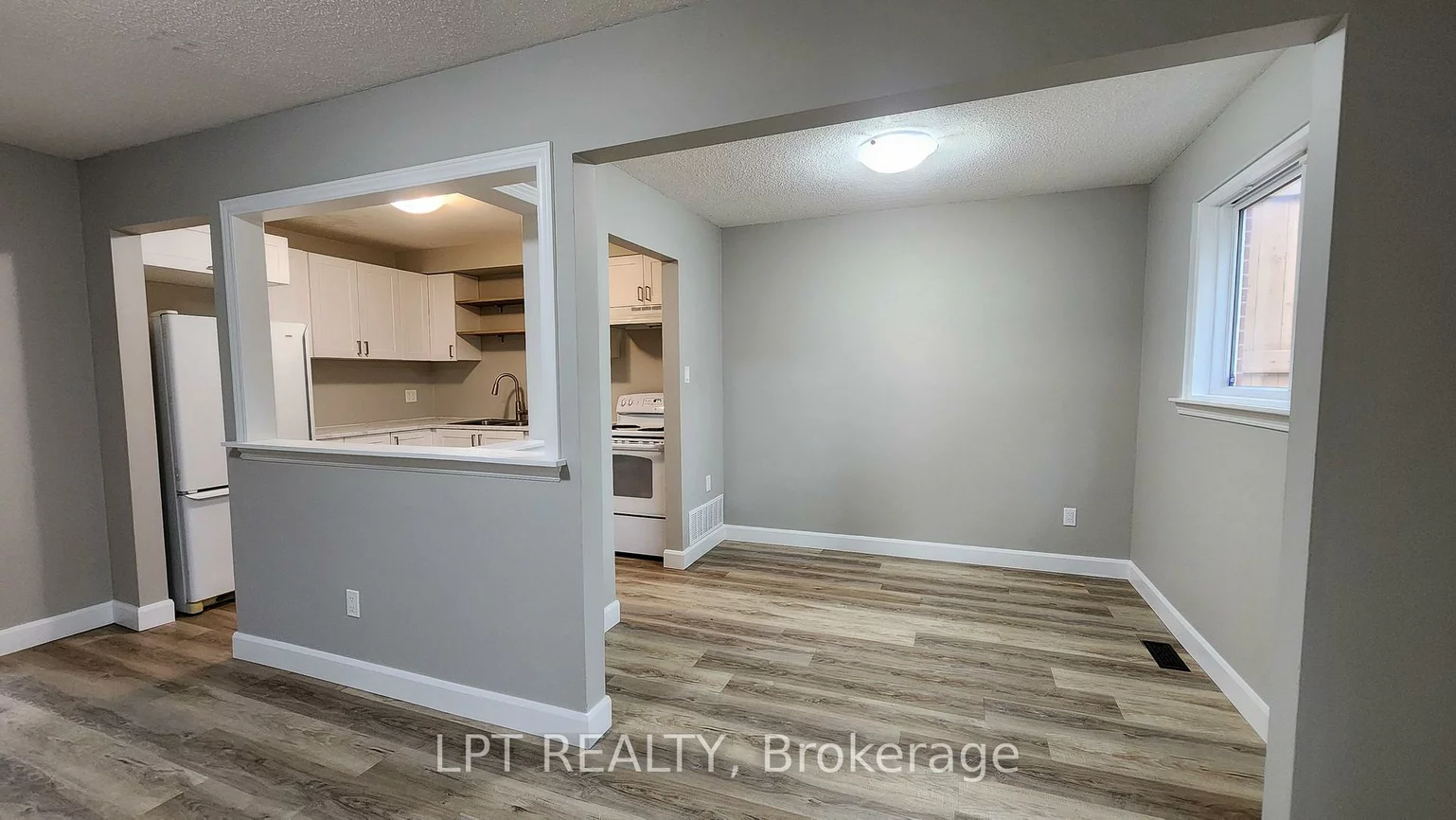 38, Chaucer, Letitia Heights, Barrie