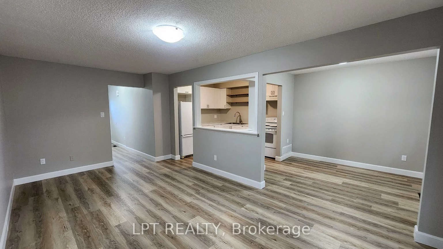 38, Chaucer, Letitia Heights, Barrie