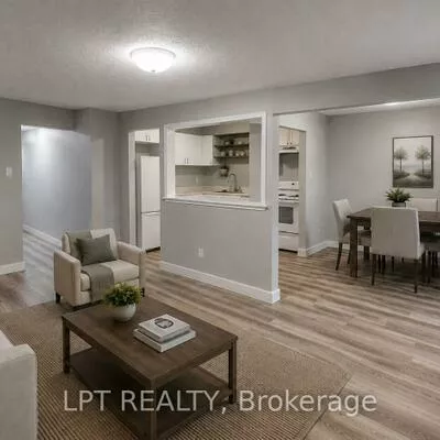 38, Chaucer, Letitia Heights, Barrie