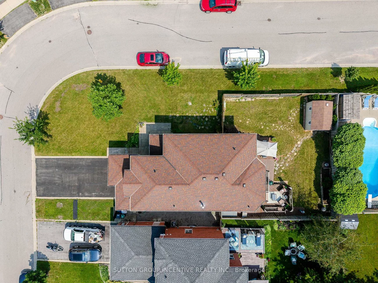 17, Shaina, Painswick South, Barrie
