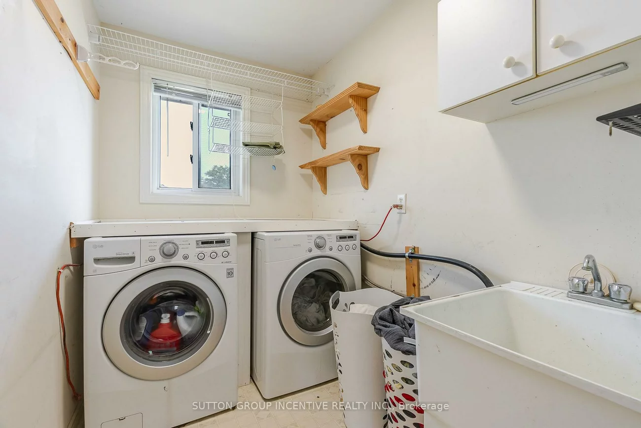 17, Shaina, Painswick South, Barrie