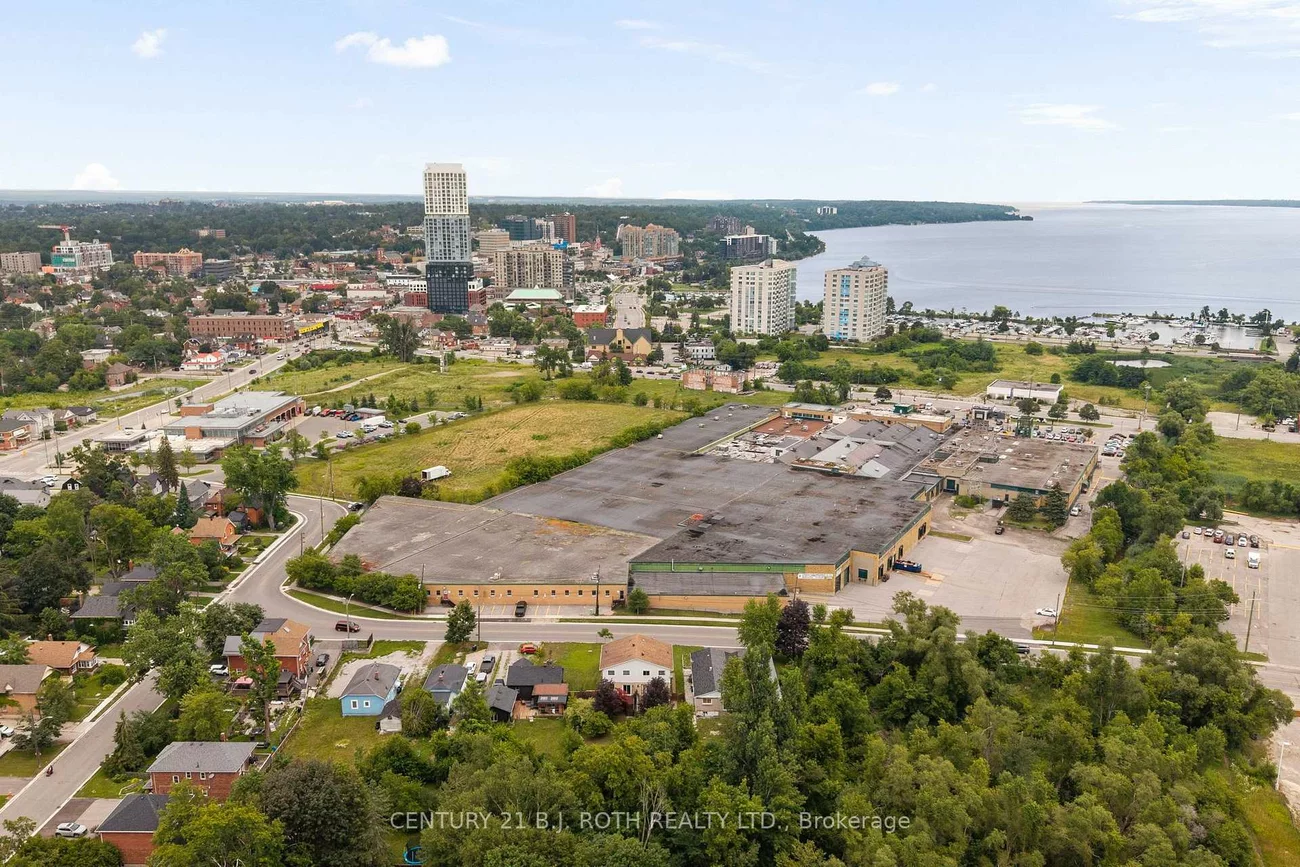 14, Innisfil, City Centre, Barrie
