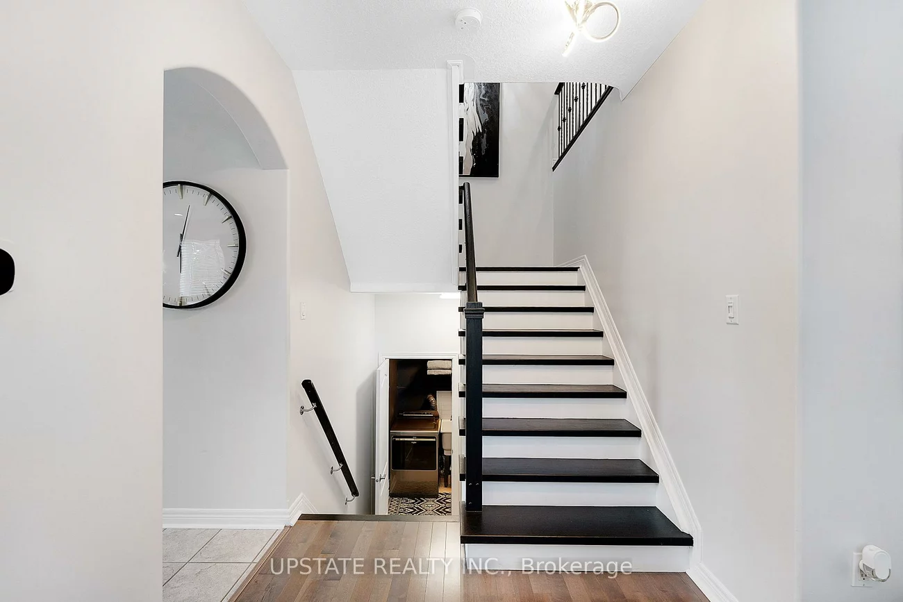 11, Kensington, Innis-Shore, Barrie