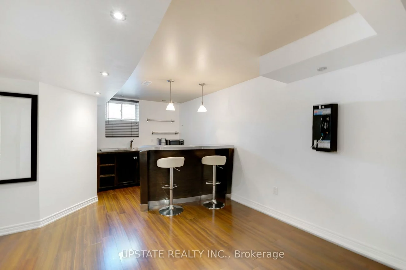11, Kensington, Innis-Shore, Barrie
