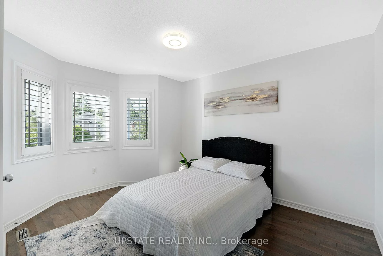 11, Kensington, Innis-Shore, Barrie