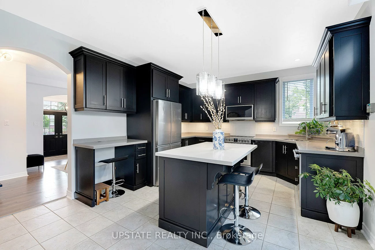 11, Kensington, Innis-Shore, Barrie