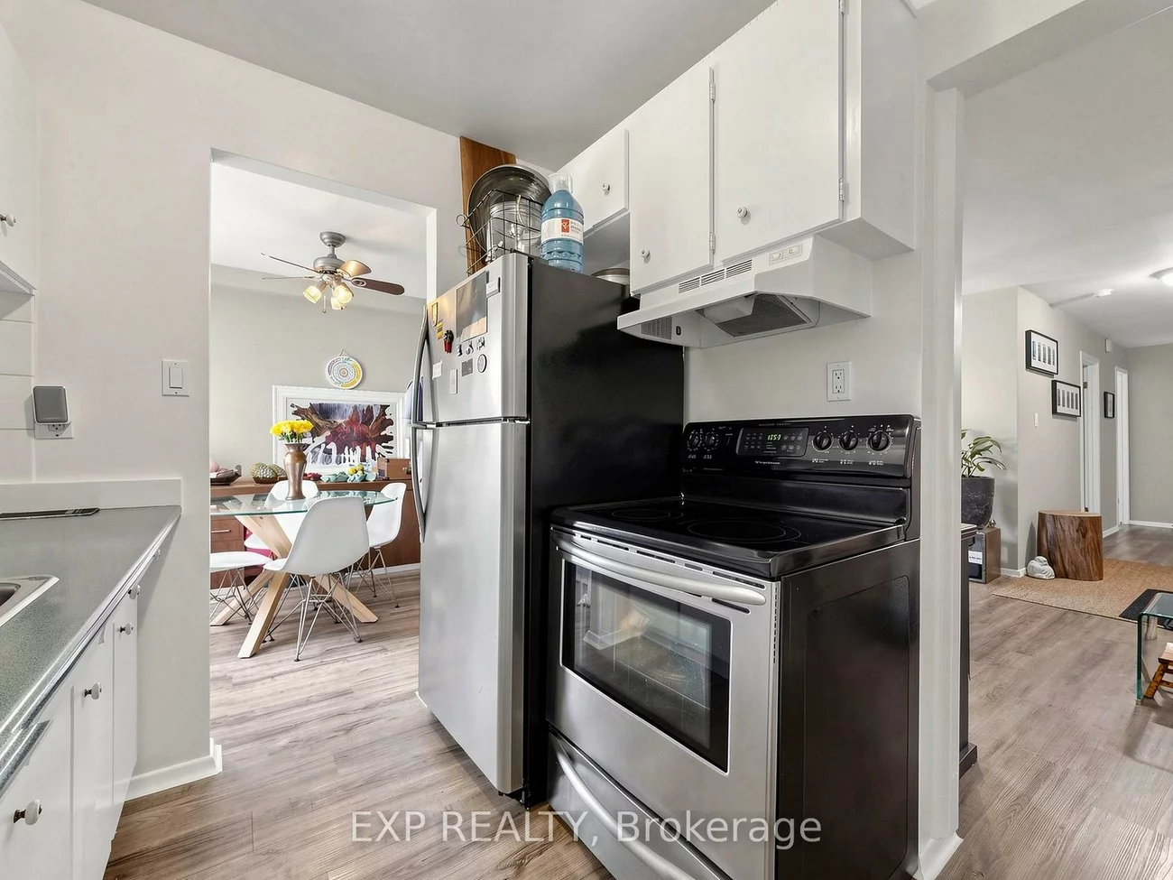 89, Donald, Queen's Park, Barrie
