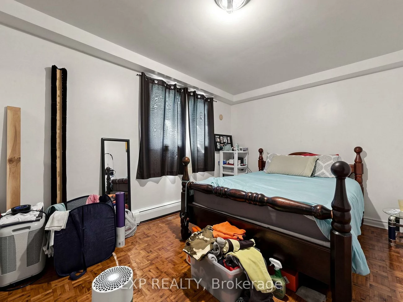 89, Donald, Queen's Park, Barrie