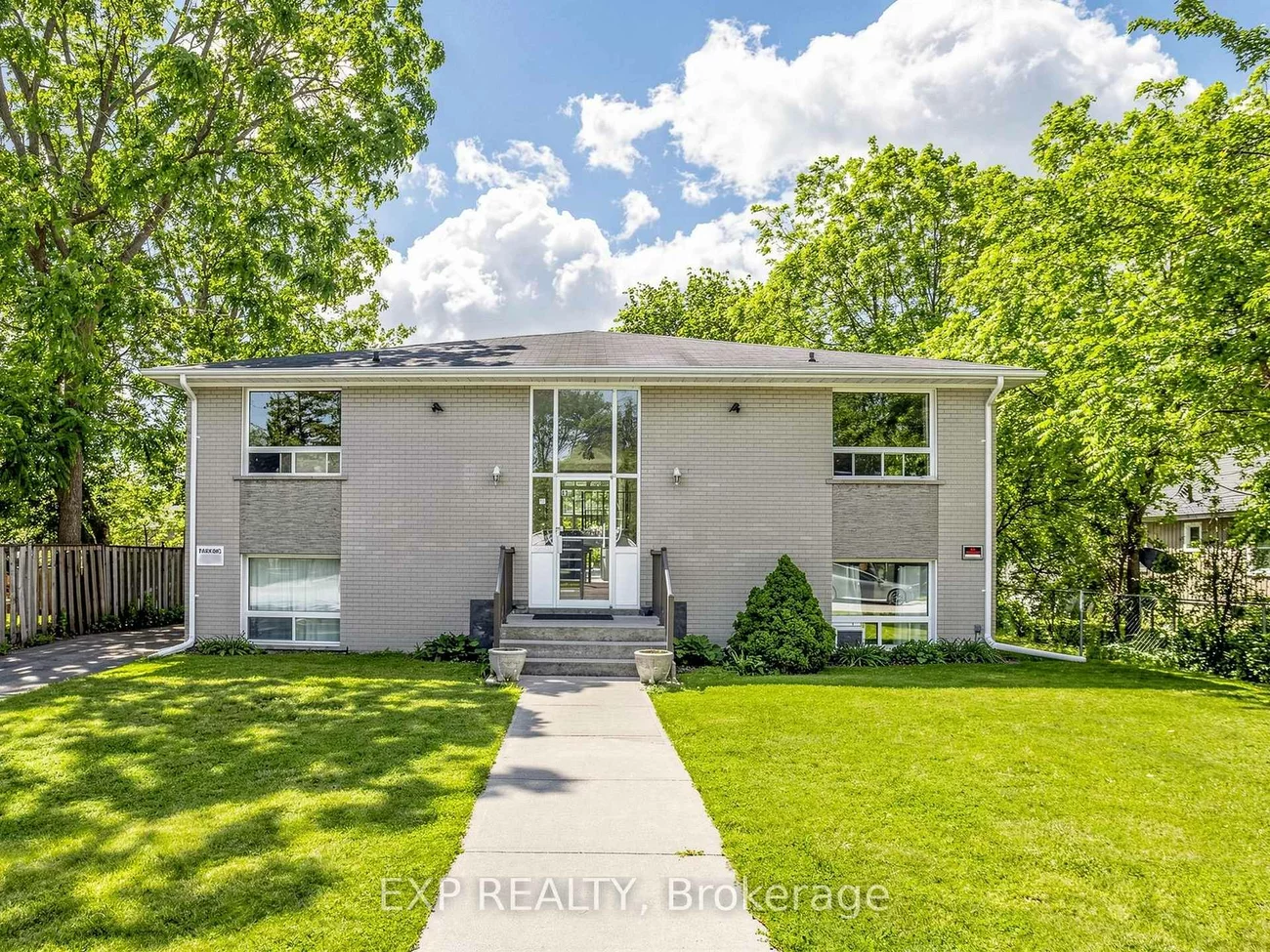 89, Donald, Queen's Park, Barrie