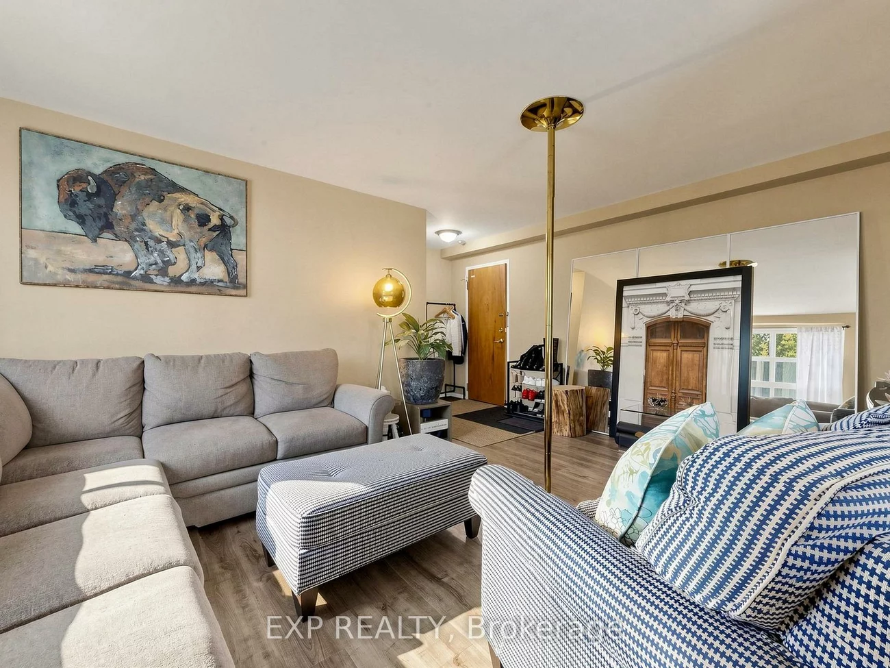 89, Donald, Queen's Park, Barrie