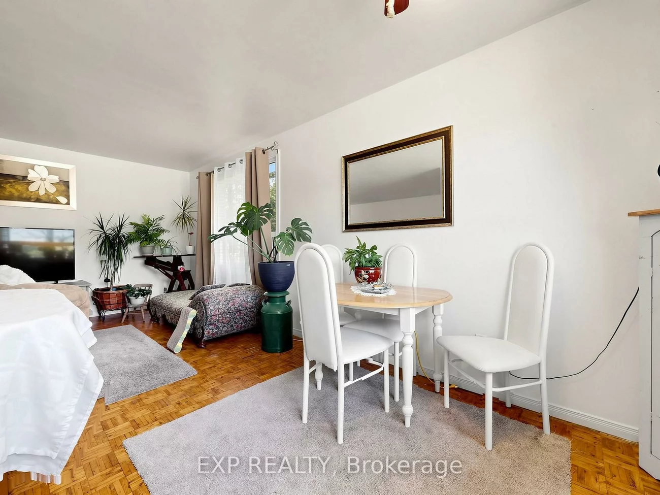 89, Donald, Queen's Park, Barrie