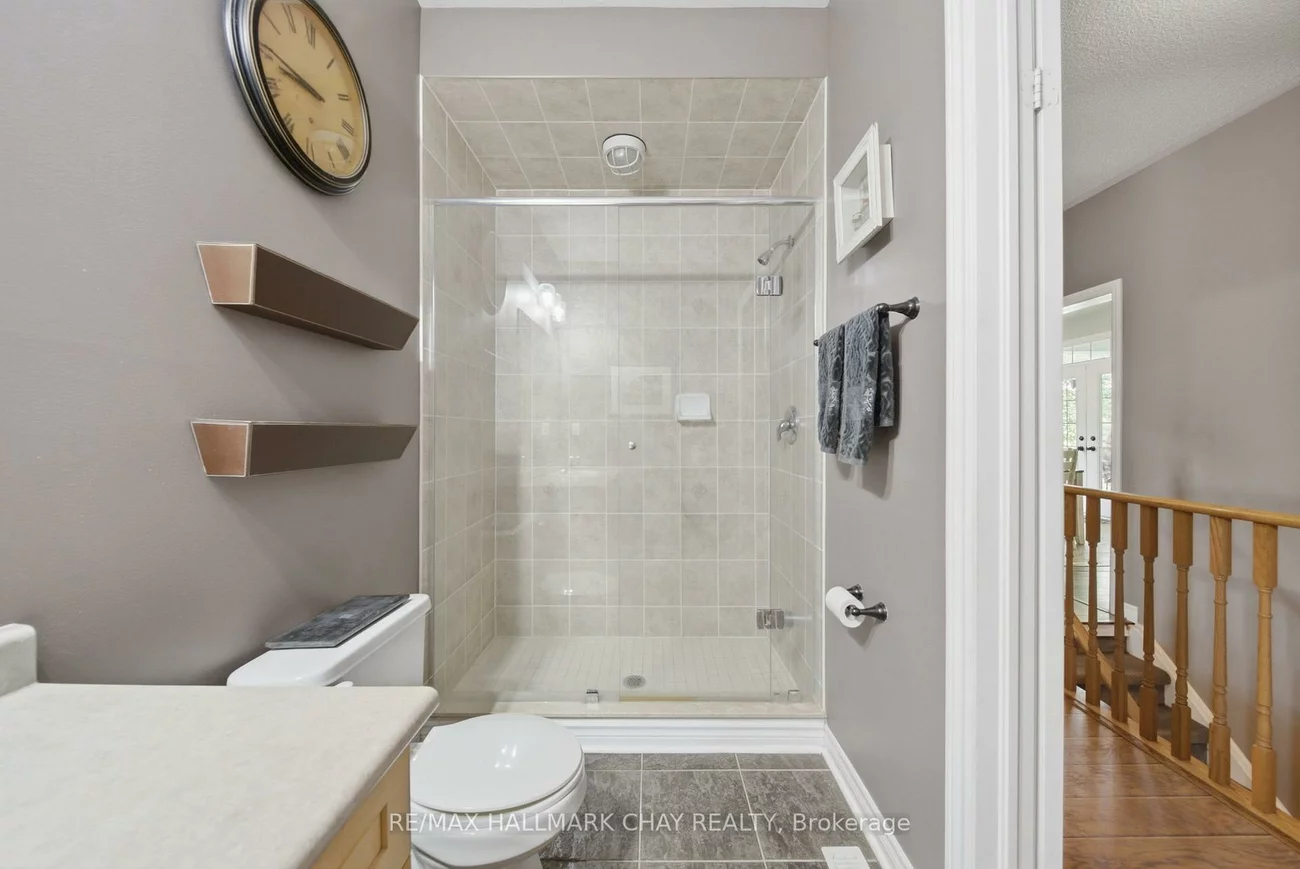 121, Prince William, Innis-Shore, Barrie