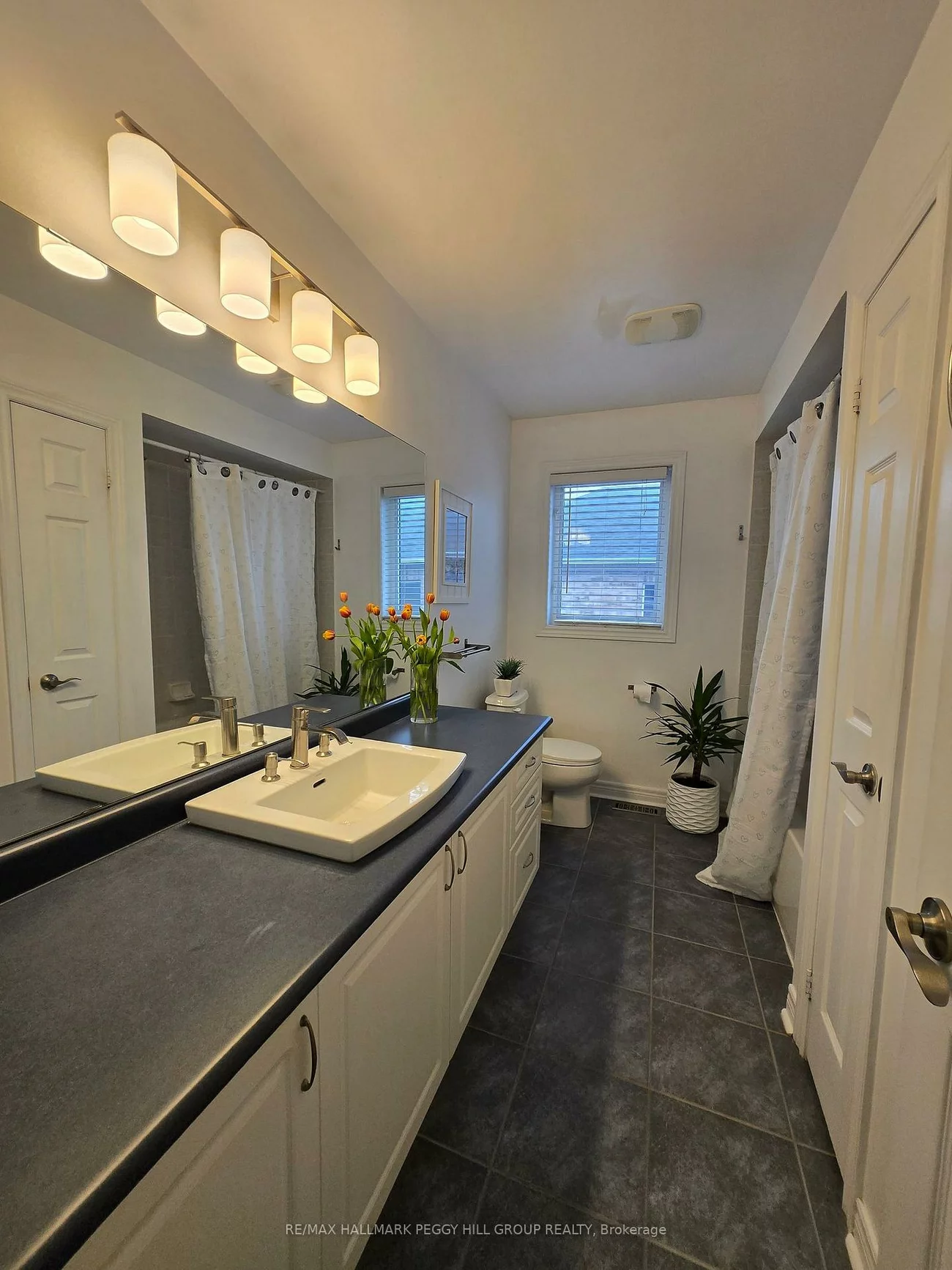 64, Lake, Holly, Barrie