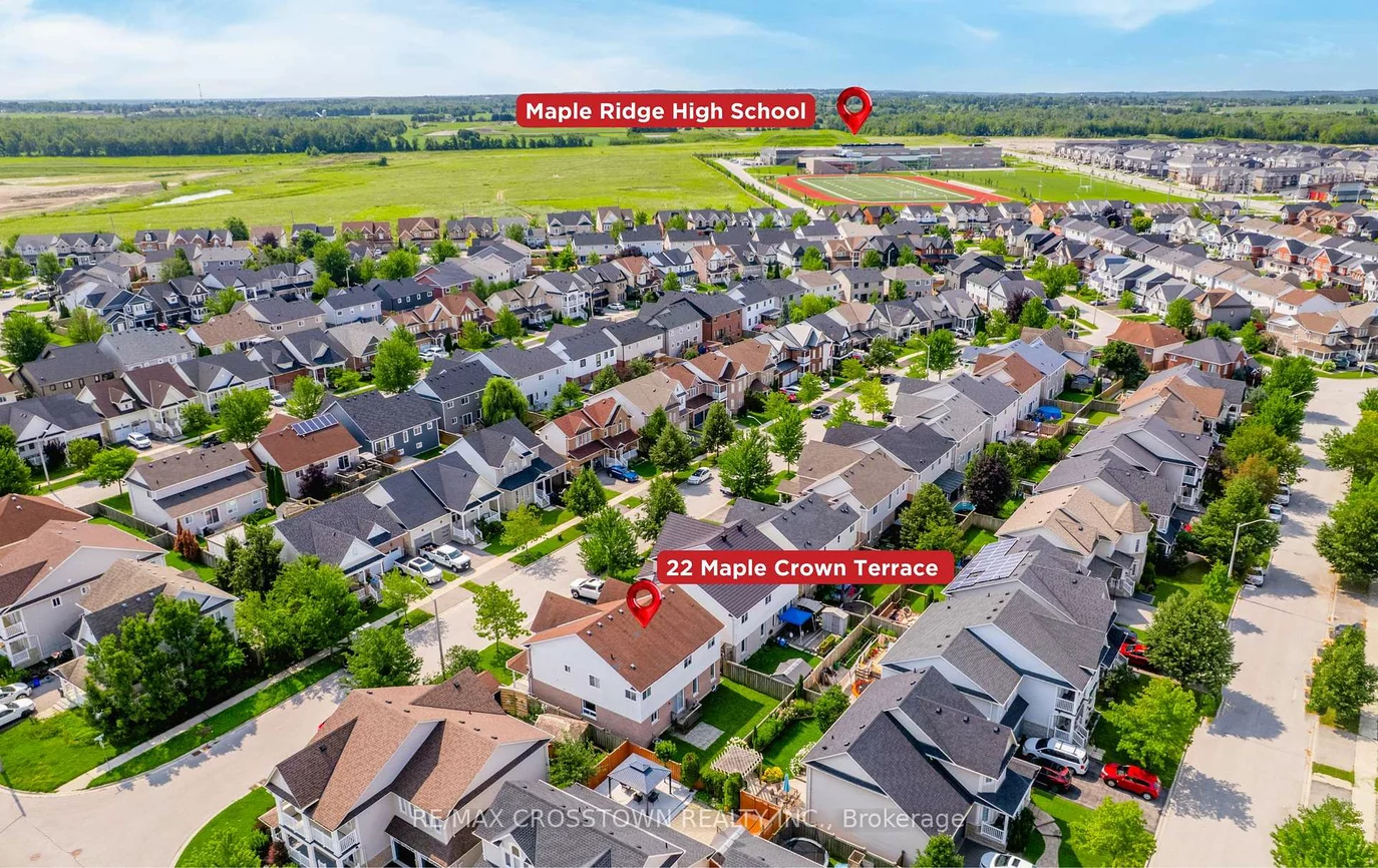 22, Maple Crown, Innis-Shore, Barrie