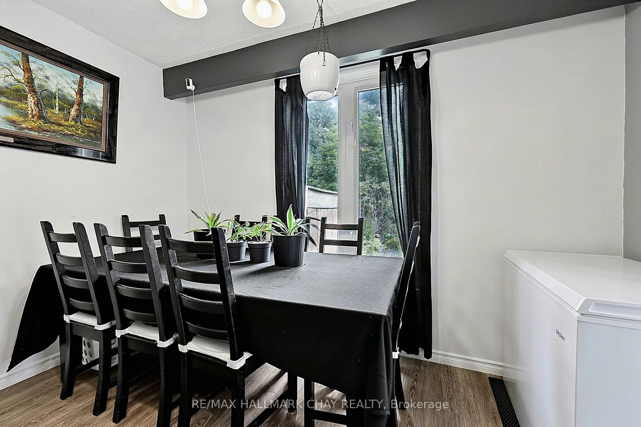 133, Daphne, Cundles East, Barrie