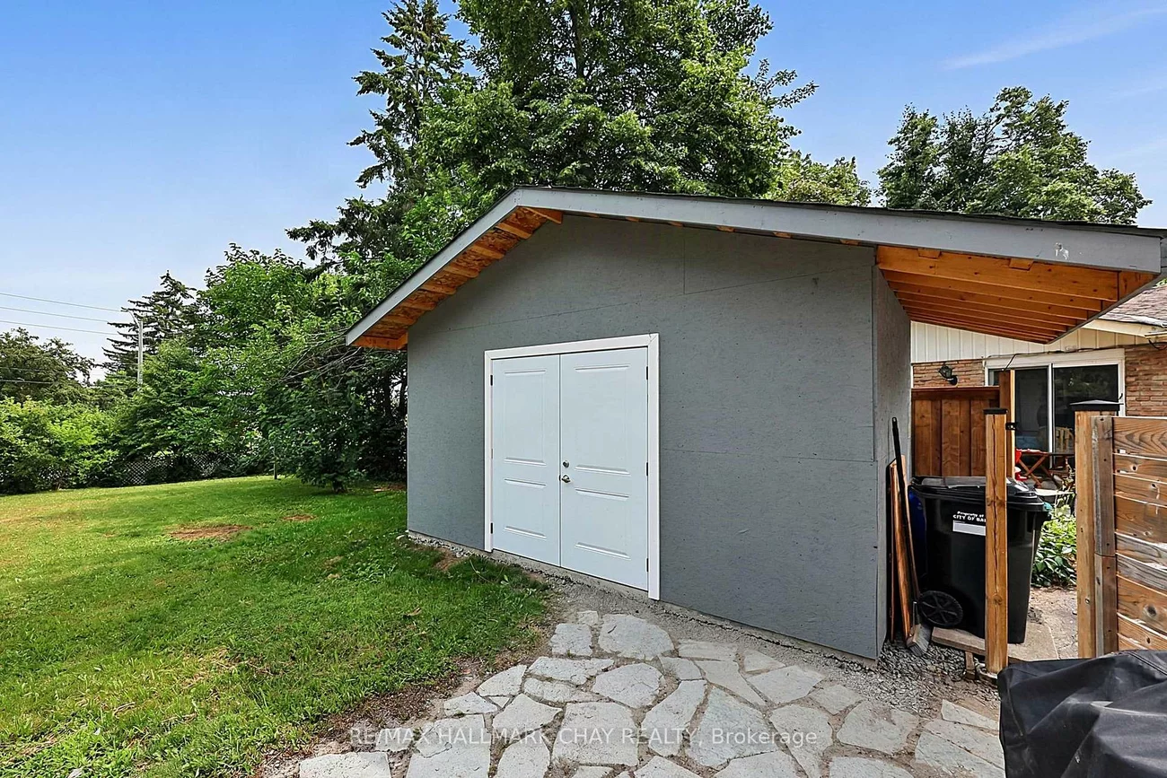 133, Daphne, Cundles East, Barrie