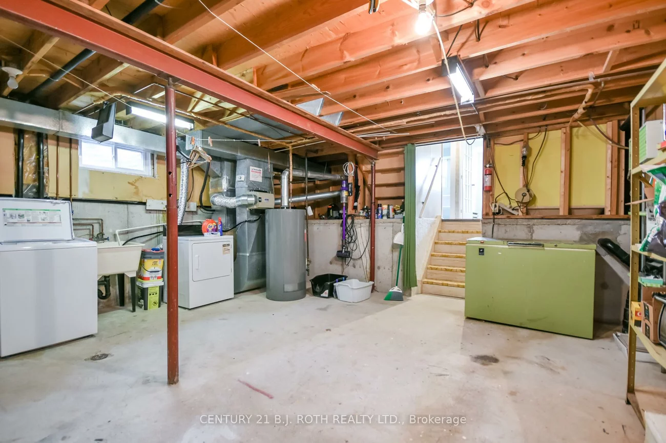 53, Mowat, Letitia Heights, Barrie