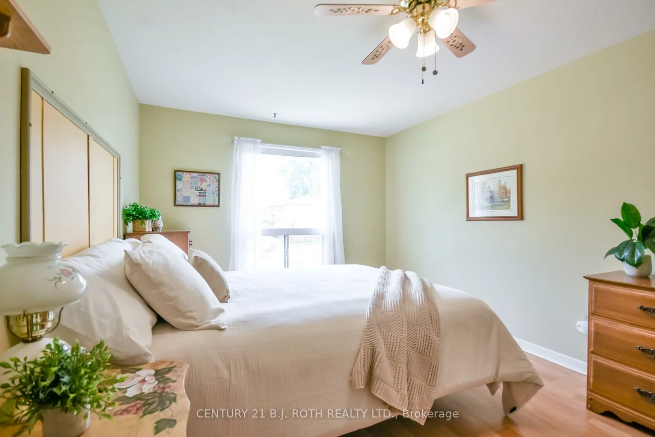 53, Mowat, Letitia Heights, Barrie