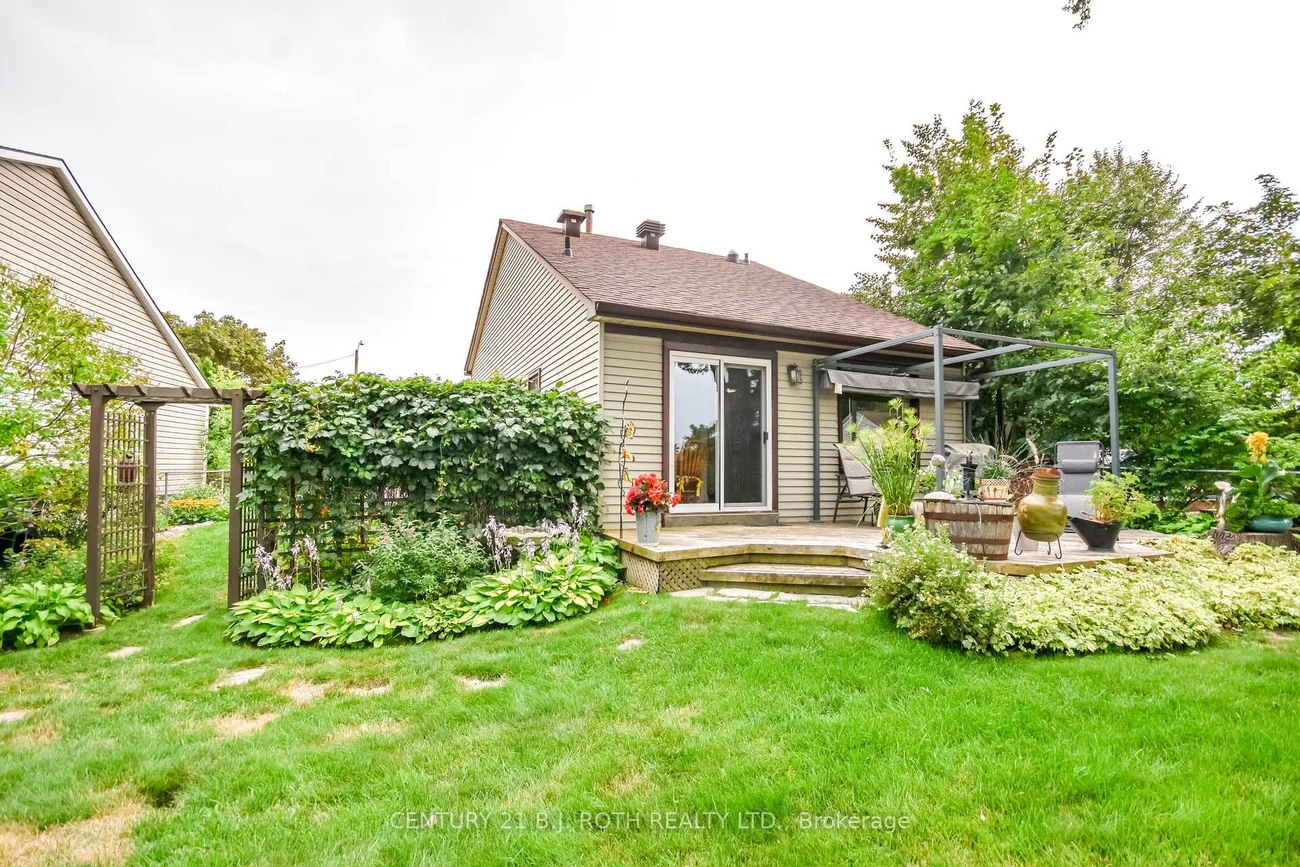 53, Mowat, Letitia Heights, Barrie