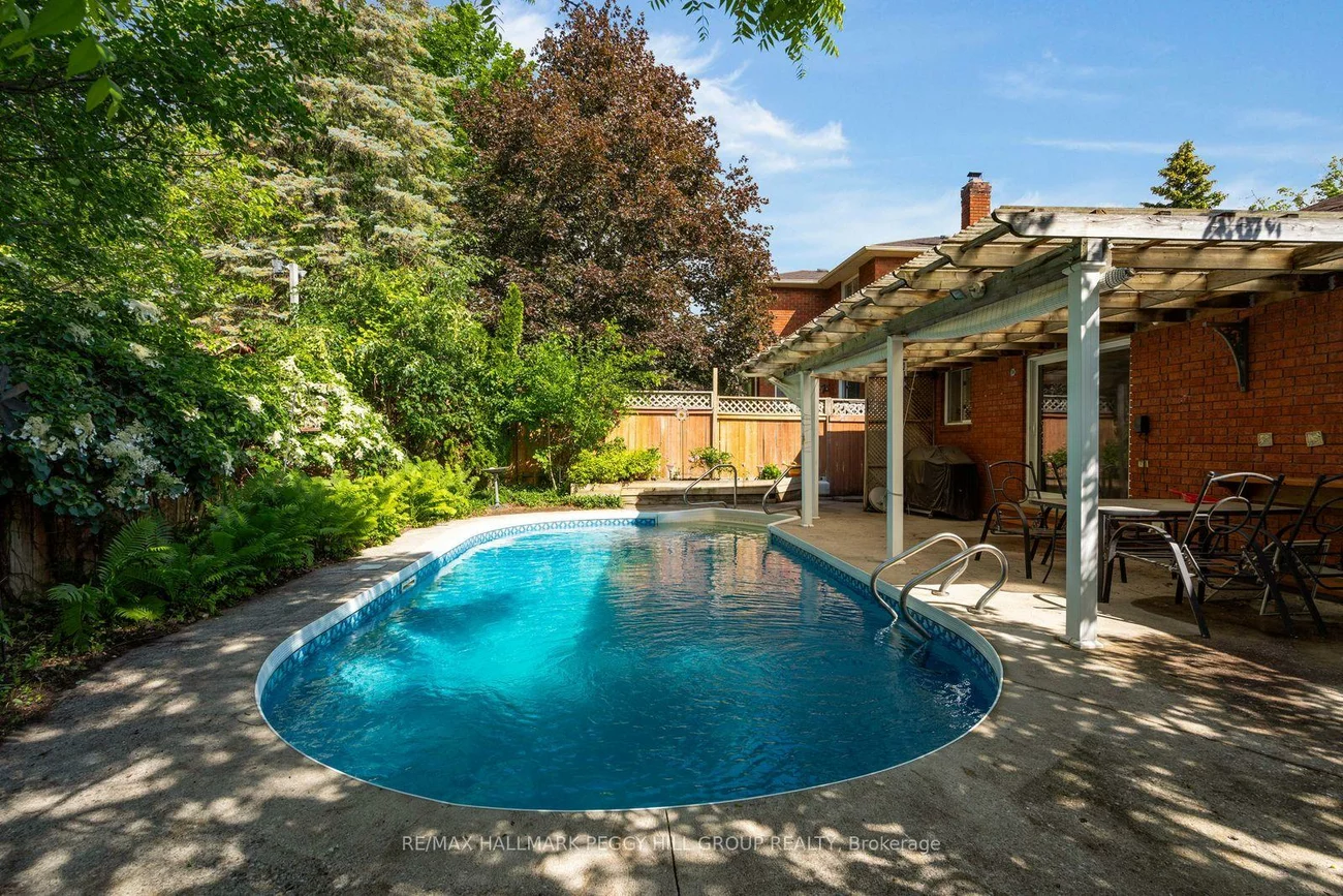 22, Richler, Letitia Heights, Barrie