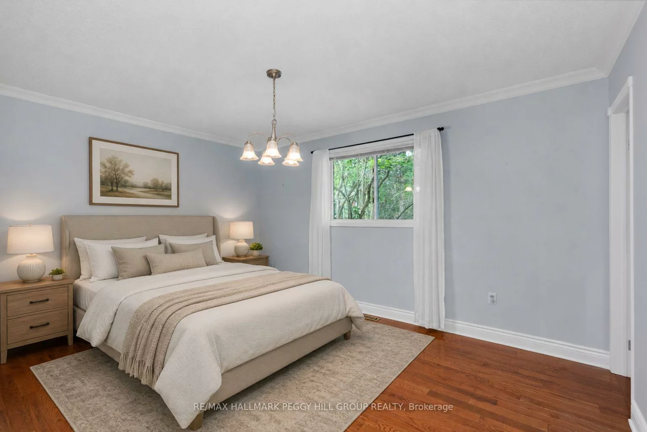 22, Richler, Letitia Heights, Barrie