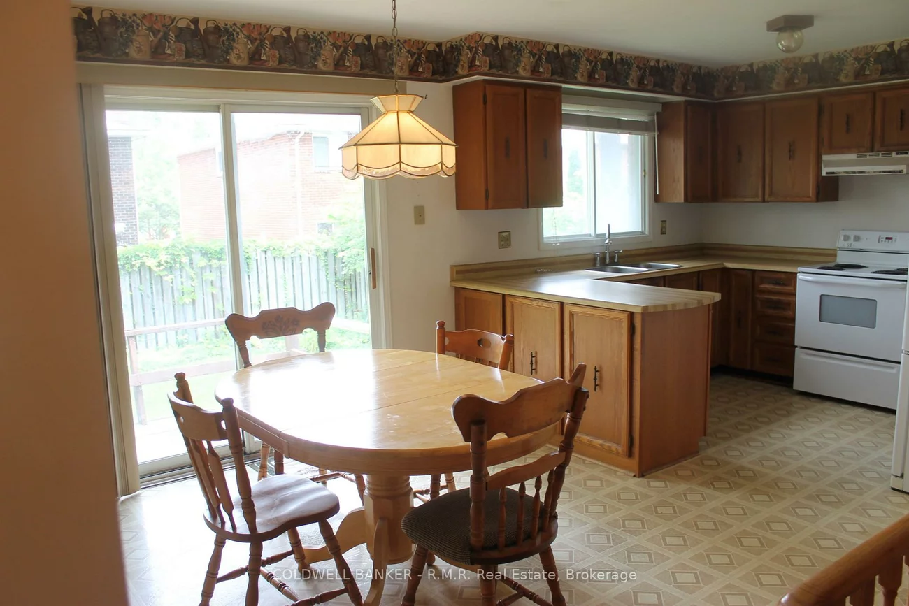 291, Anne, Sunnidale, Barrie