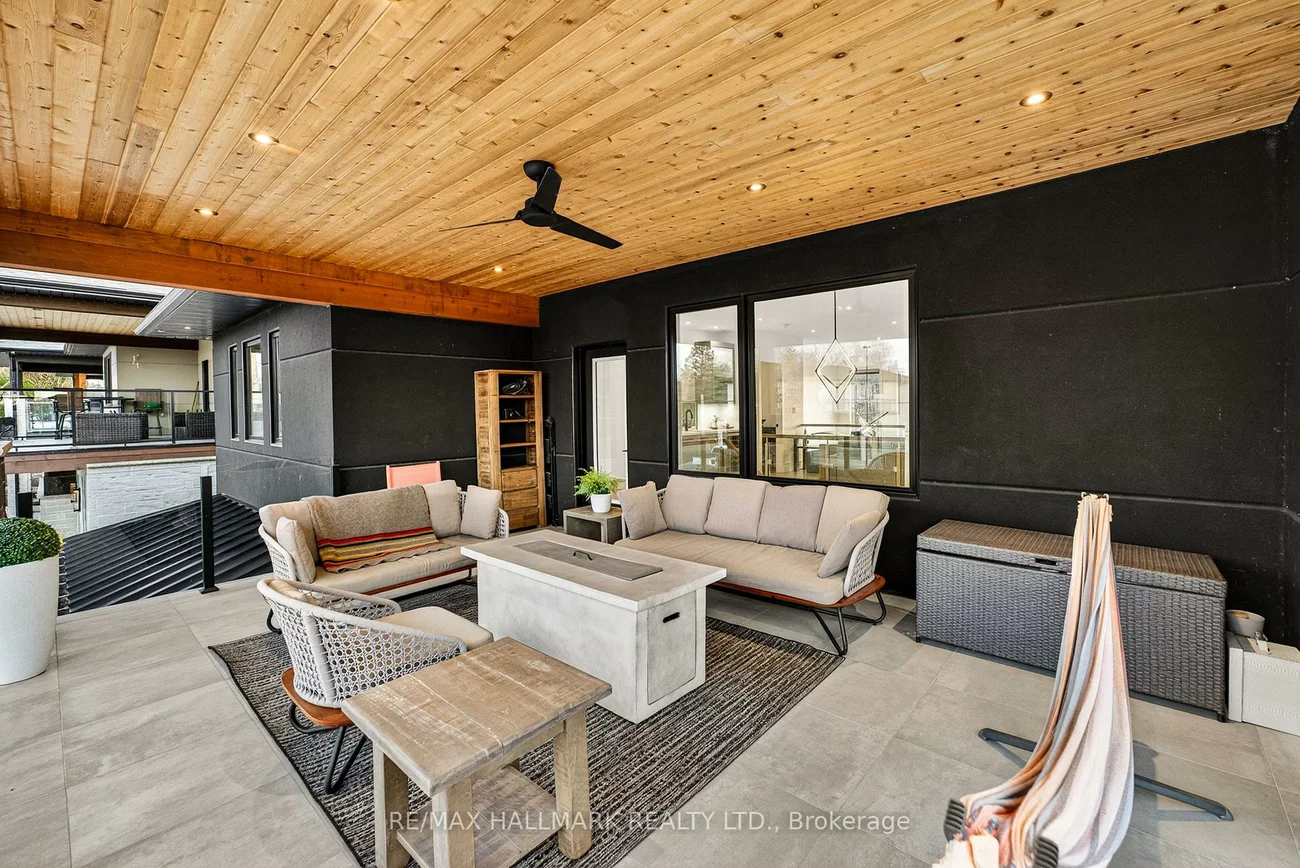 404, Cox Mill, South Shore, Barrie