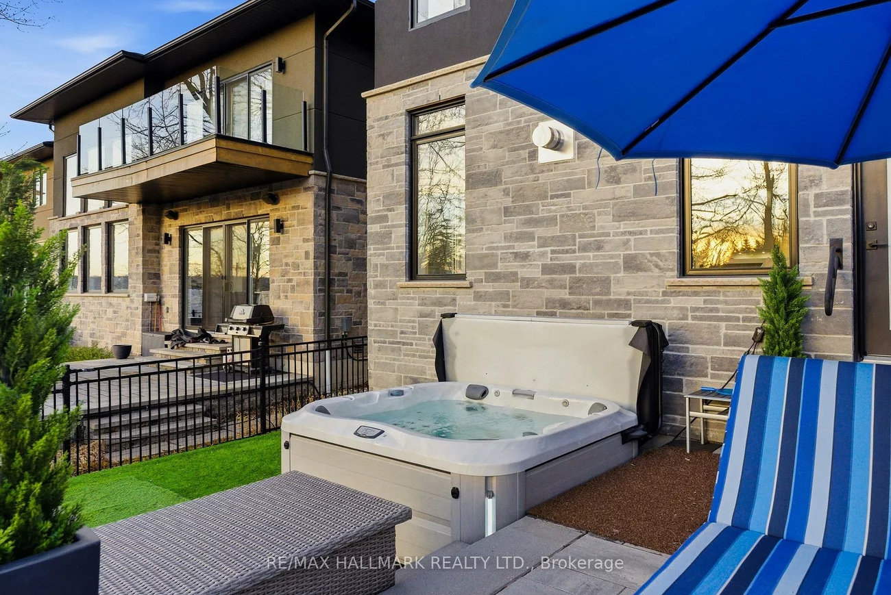 404, Cox Mill, South Shore, Barrie