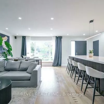 20, Cynthia, 400 North, Barrie