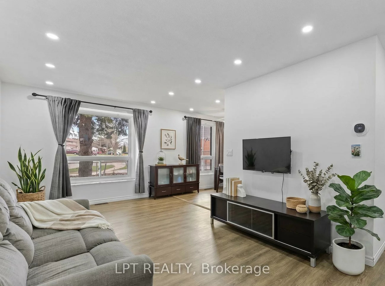 55H, Chaucer, Sunnidale, Barrie