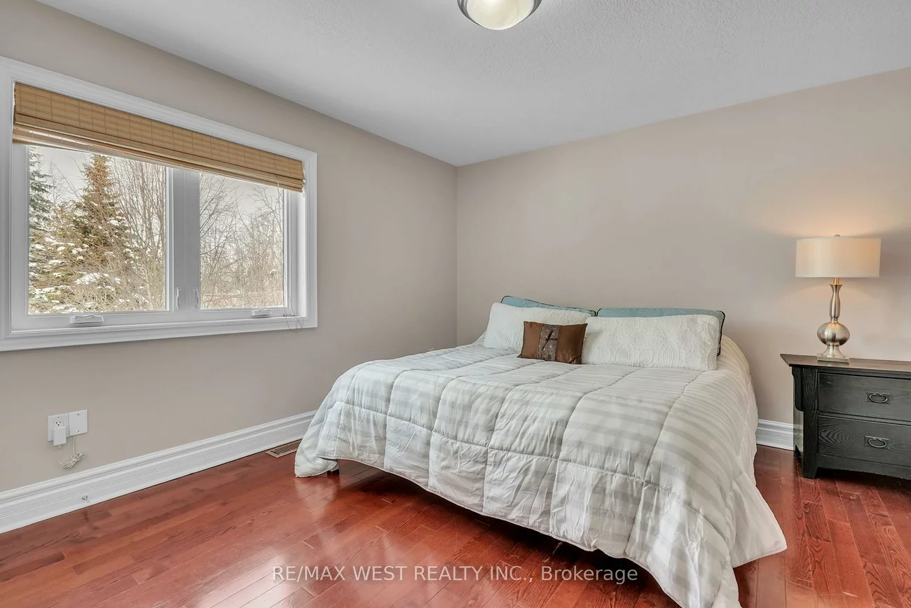 90, Birkhall, Innis-Shore, Barrie