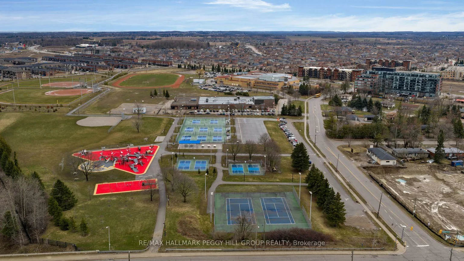 201, Dodson, Painswick North, Barrie