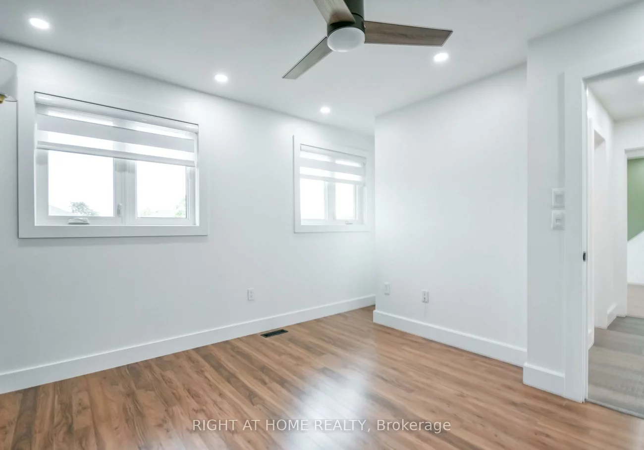 112, Birchwood, East Bayfield, Barrie