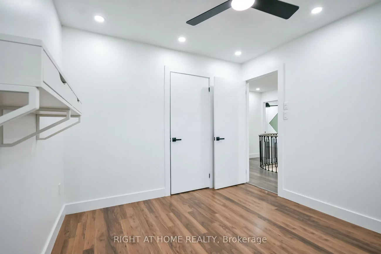 112, Birchwood, East Bayfield, Barrie