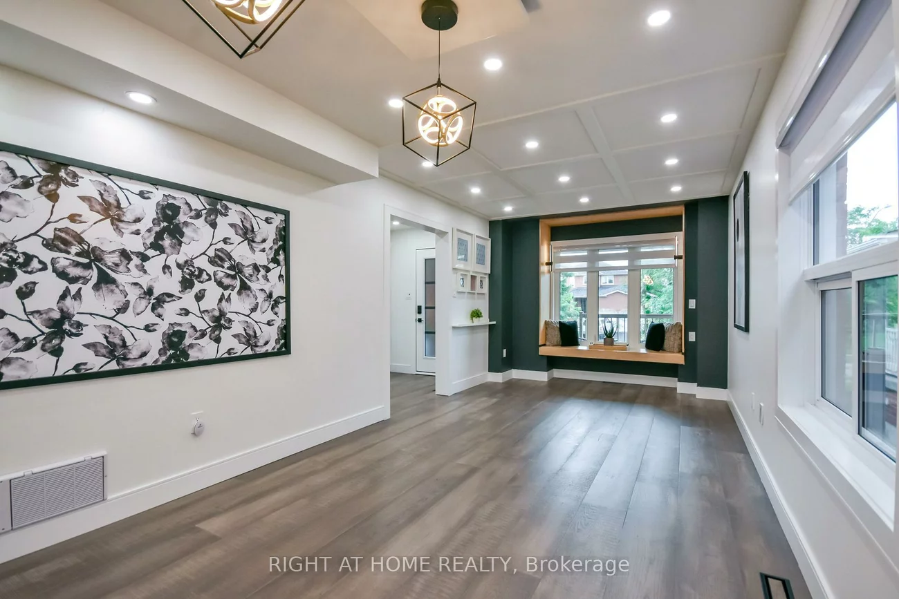 112, Birchwood, East Bayfield, Barrie