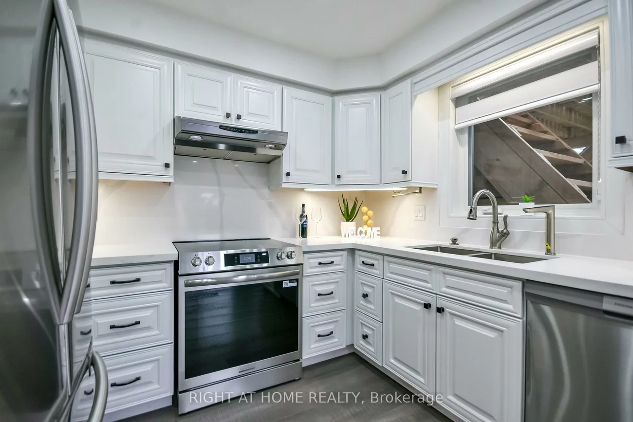112, Birchwood, East Bayfield, Barrie