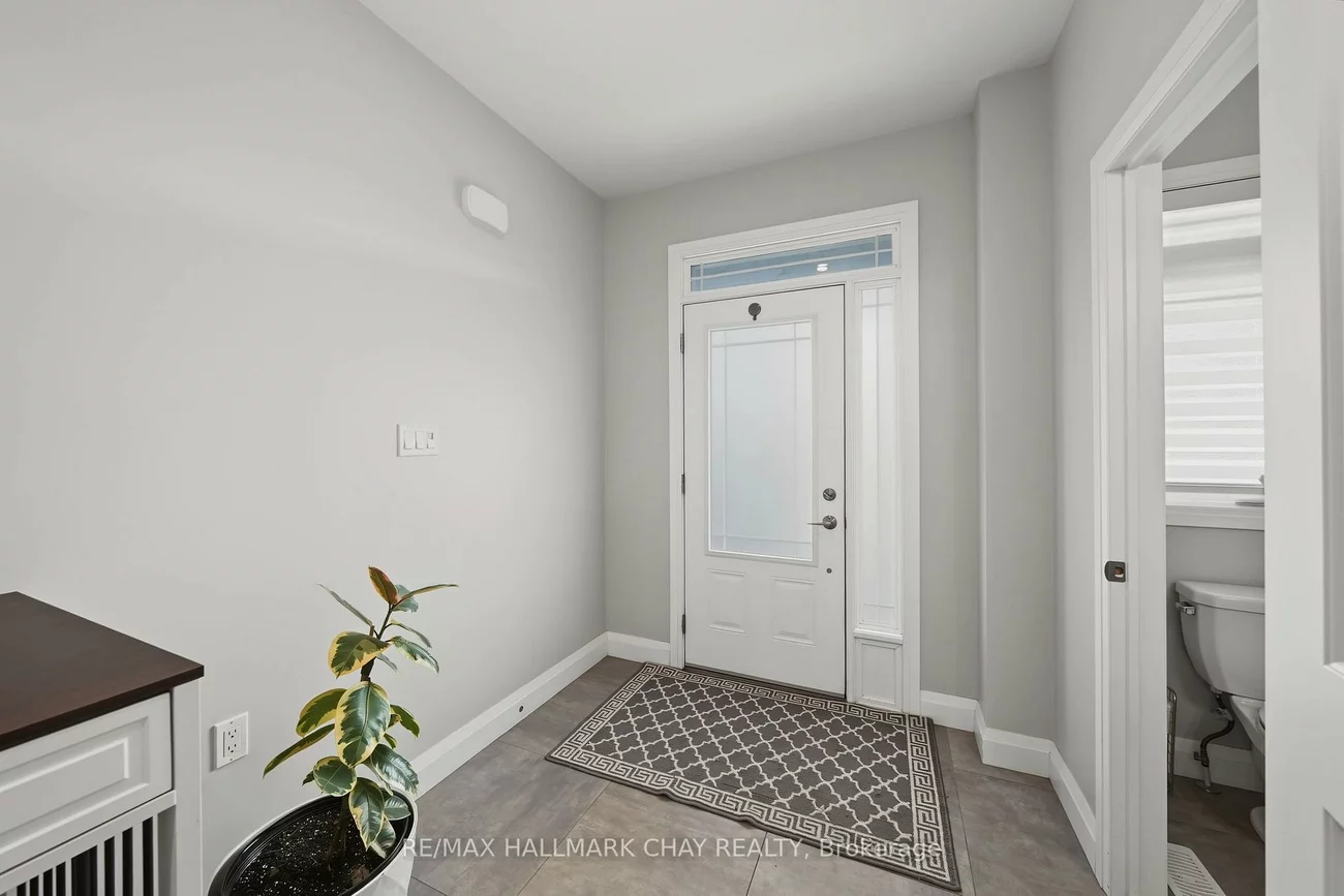 36, Lowry, Edgehill Drive, Barrie