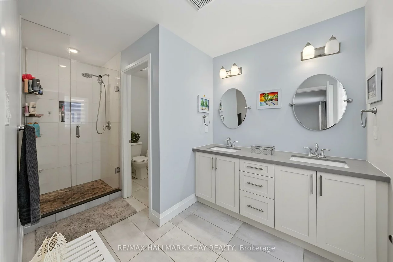 36, Lowry, Edgehill Drive, Barrie