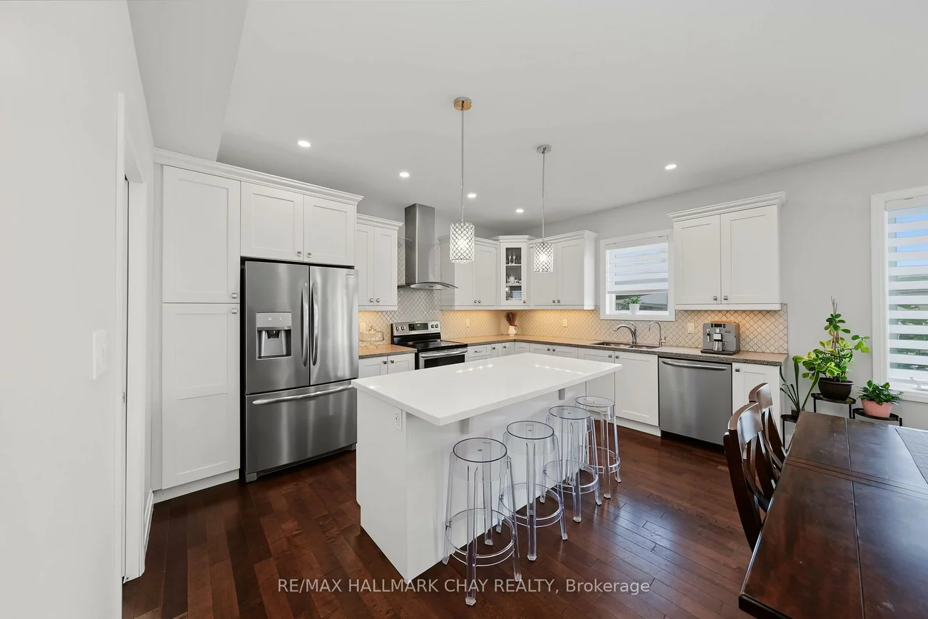 36, Lowry, Edgehill Drive, Barrie