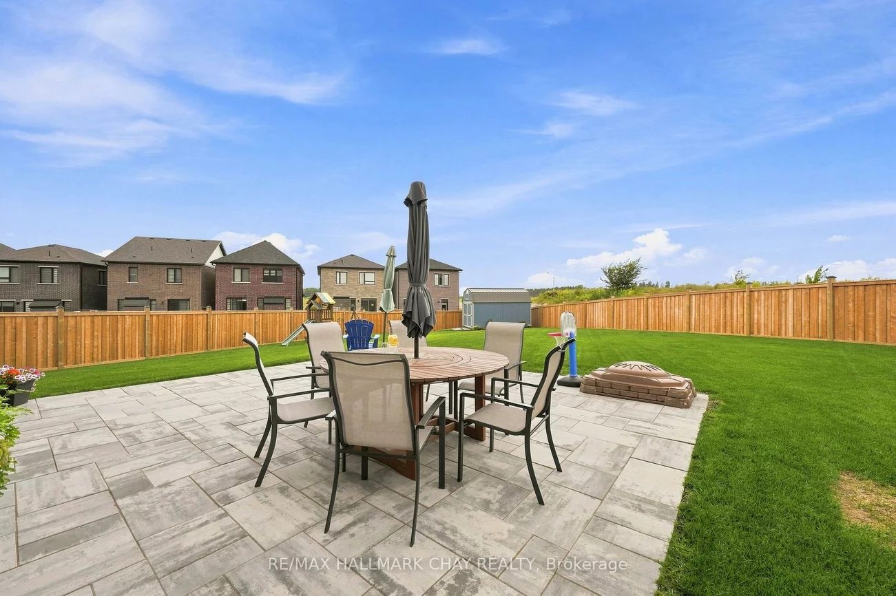 90, McBride, Painswick South, Barrie