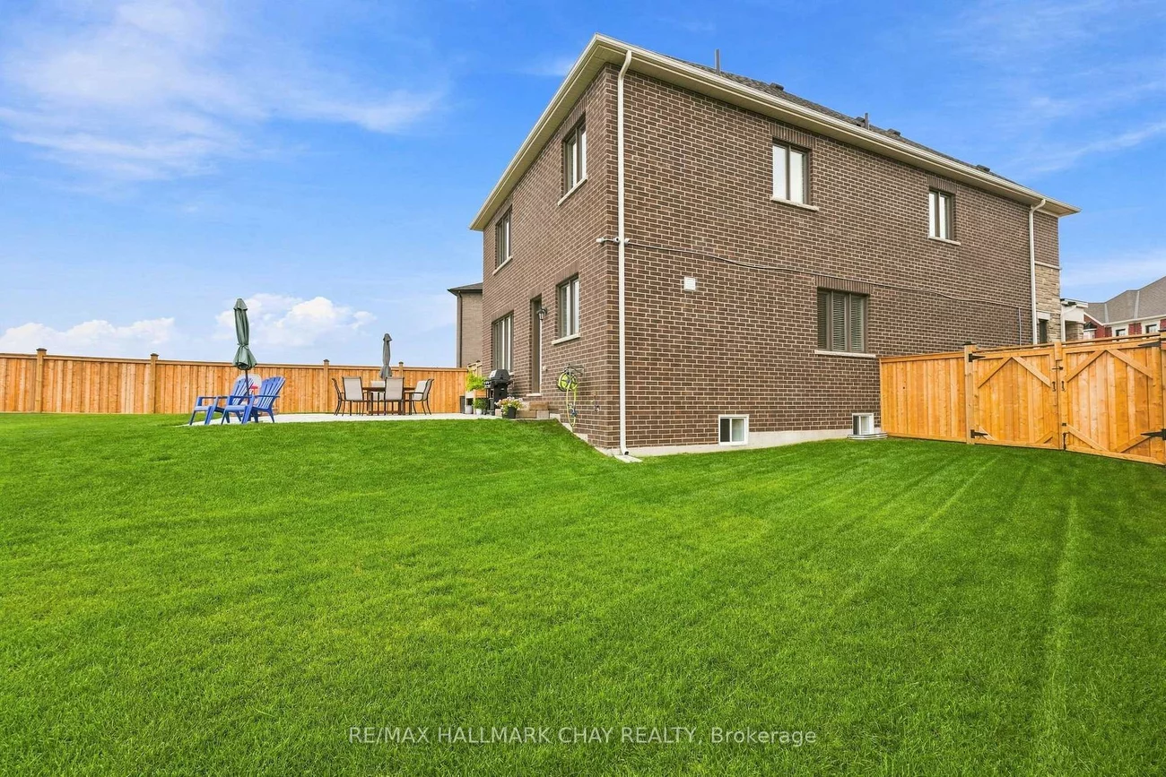 90, McBride, Painswick South, Barrie
