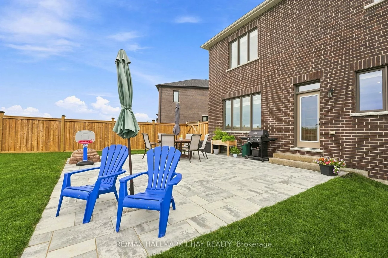 90, McBride, Painswick South, Barrie