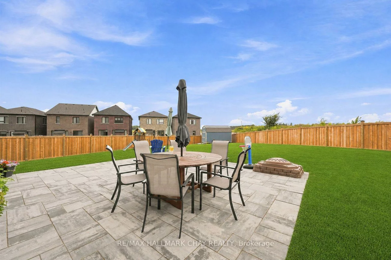 90, McBride, Painswick South, Barrie